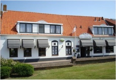 Hotel Restaurant Het Verschil Willibrordusplein 18 Zoutelande.JPG