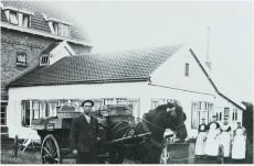 Pension Duinoord Duinweg 107 Zoutelande, ca. 1930.JPG