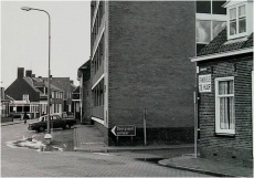 Links Cafetaria Lievense Duinweg 11 Zoutelande.JPG